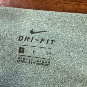 Nike Dri-FIT One Women’s High-Rise 7/8 Leggings in Dark Teal Green S